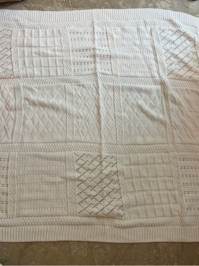 Textured Patchwork Knit Throw Blanket - White